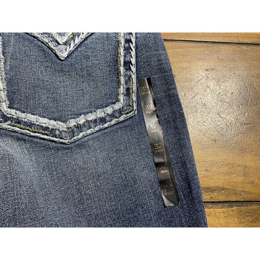 Shyanne Mid Rise Bootcut Embroidered Womens Jeans 32x32 Thick Stitching NWT - Picture 9 of 14